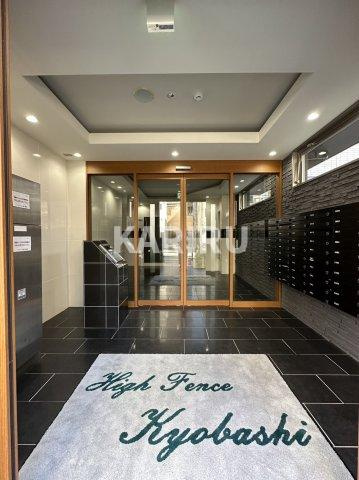 ハイフェンス京橋のロビー