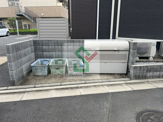 アンファーストのその他