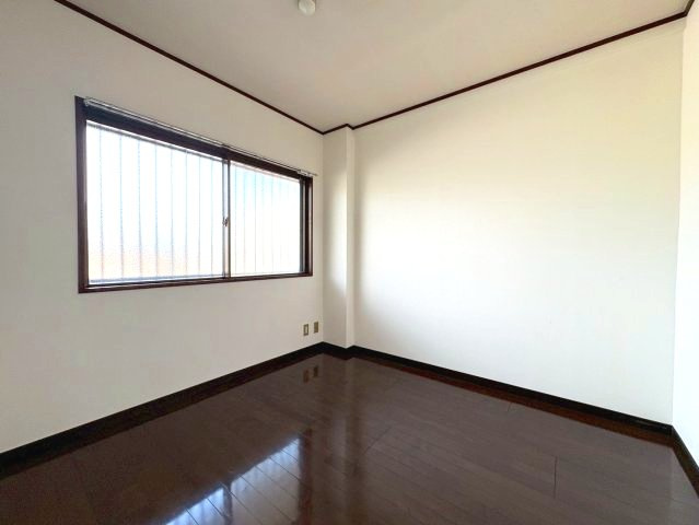 グローバル伸和の子供部屋