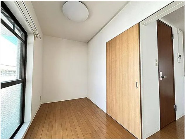 東京都練馬区投資用1棟マンション【パールビル】「2025年大規模修繕工事済」「上石神井駅徒歩2分」の洋室