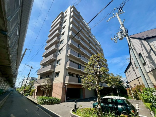 マーレ明石東二見サティスコートの外観