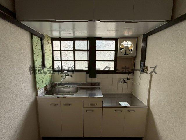 池田西町テラスハウス　賃貸のキッチン|使いやすいキッチンです