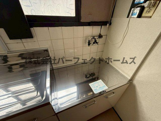 池田西町テラスハウス　賃貸のキッチン|きれいなキッチンです