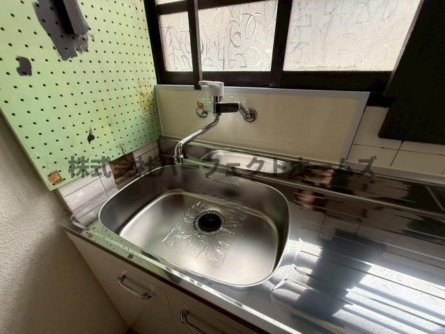 池田西町テラスハウス　賃貸のキッチン|使いやすいキッチンです