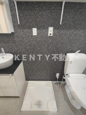 【洗面所】 | Ｖｉｌｌａ２４６５ | 忙しい朝には欠かせない洗面所です