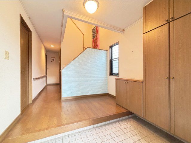 中古戸建　海老名市国分寺台3丁目の玄関|玄関