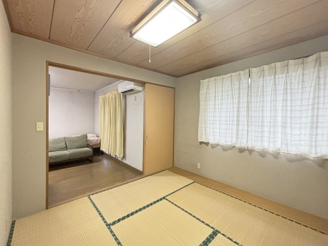 中古戸建　海老名市国分寺台3丁目の和室|2階4.5帖和室