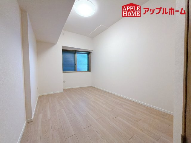 [中古マンション] さいたま市中央区上落合 パークシティ大宮セントラルタワーの洋室|居室は全室収納あり！たっぷりある収納活用でお部屋もキレイを保てます♪