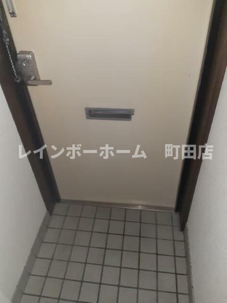 アドバンスフジ※初期費用分割あと払いサービス利用可能物件の玄関