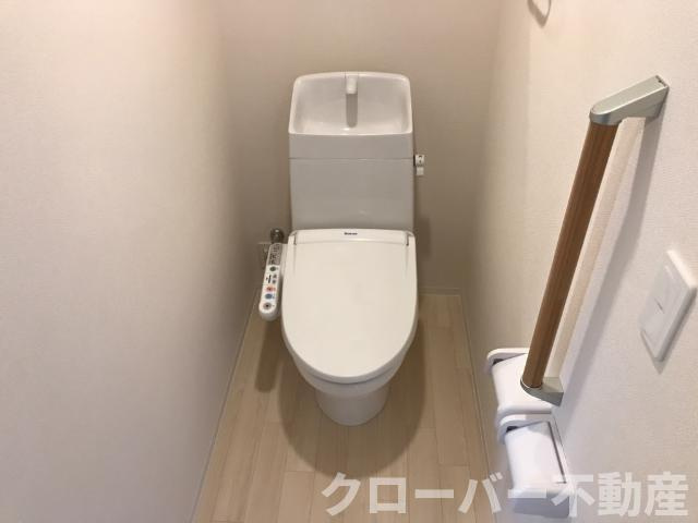MARUKATSU UTAZUのトイレ|シャワー付トイレ