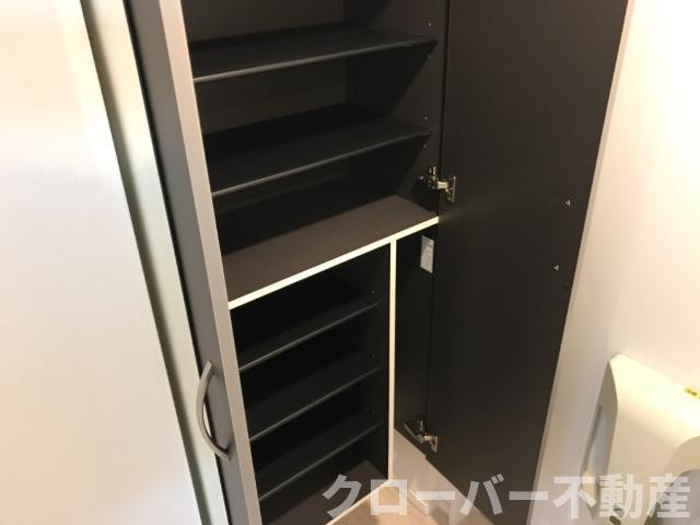 MARUKATSU UTAZUの収納|下駄箱