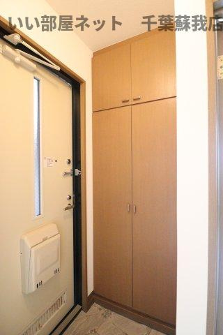 ロイヤルハウスAの玄関|きれいな玄関です