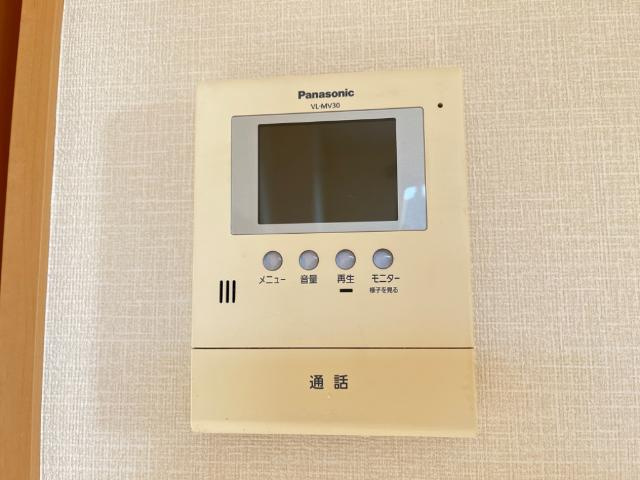 ソレイユ　イワネの内装|カメラ付インターホン