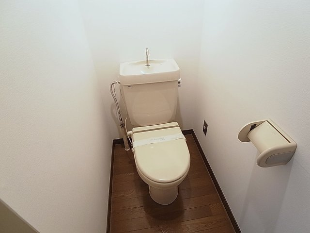 松本ハイツのトイレ|冬でも暖かい便座のトイレ