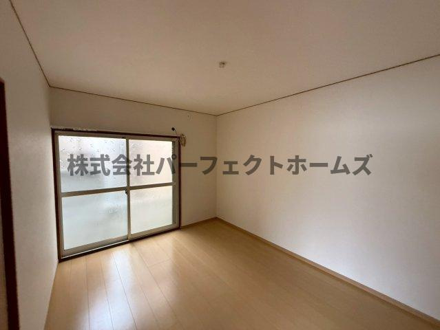 成美町平屋　賃貸の洋室|きれいな洋室です