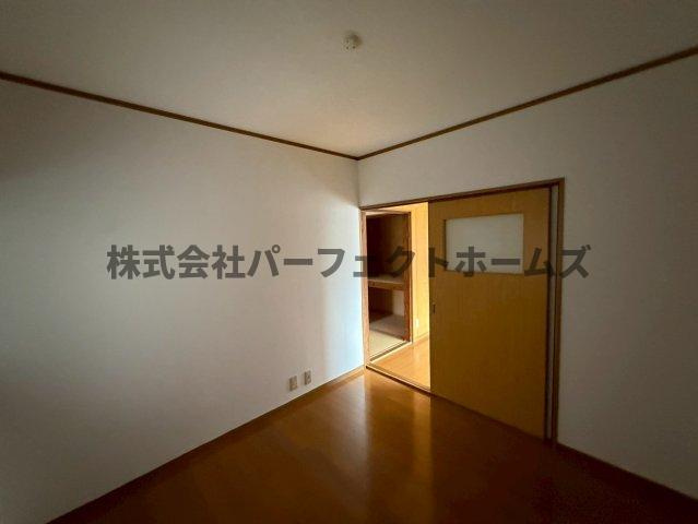 成美町平屋　賃貸の洋室|広々とした洋室です