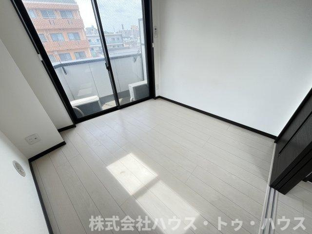 Ｂｒｉｌｌｉａｎｔ・Ｔの洋室