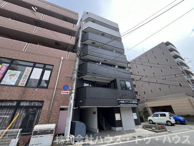 Ｂｒｉｌｌｉａｎｔ・Ｔの外観