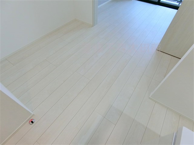 アーバンパーク東六郷Iの居間・リビング