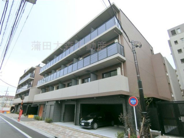 アーバンパーク東六郷Iの外観|2022年9月築　RC鉄筋コンクリート造地上5階建て1K～1LDK総戸数45戸
東京都大田区東六郷1丁目　京浜急行本線雑色駅徒歩10分、京急蒲田駅徒歩13分