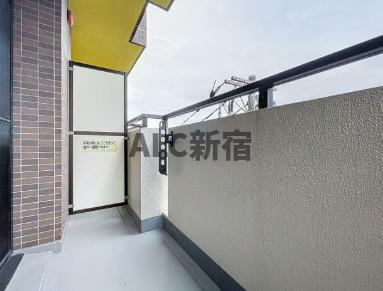 エクセリア世田谷上町のバルコニー