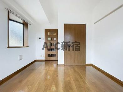 エクセリア世田谷上町の内装|別部屋参照