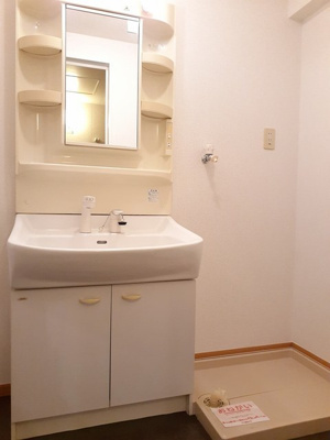 【洗面所】 | メゾン果林