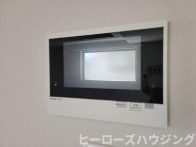 【設備】 | ブリエヴェール北桜塚 | TVモニター付きインターホン！