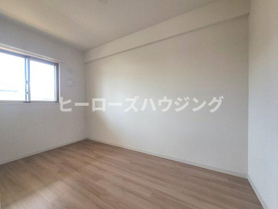 【内装】 | ブリエヴェール北桜塚 | 洋室6帖！
