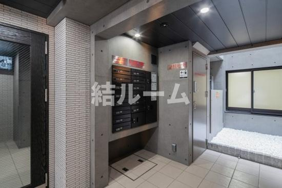 豊島区千早４丁目の賃貸マンションのロビー