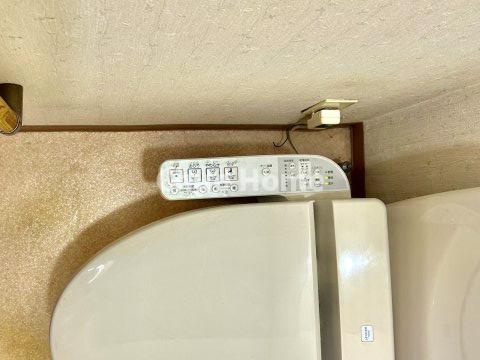 清澄ハイツの内装|【ウォシュレット】清潔に使いたいお手洗いには最適な設備です。もちろんウォームレットも標準装備です。