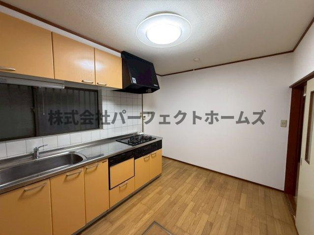 長尾家具町1丁目戸建　賃貸のキッチン|コンパクトなキッチンで掃除もラクラク