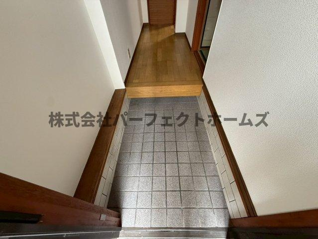長尾家具町1丁目戸建　賃貸の玄関|ゆったりとした玄関です