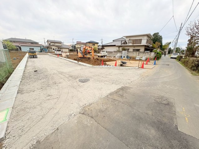 川越市南大塚3丁目　建築条件なし売地　西武新宿線『南大塚駅』徒歩8分　【大東東小学区】の前面道路含む現地写真
