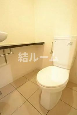板橋区中丸町の賃貸マンションのトイレ