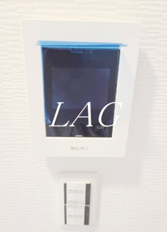 【セキュリティ】 | ハレレア | モニター付きインターホンです。