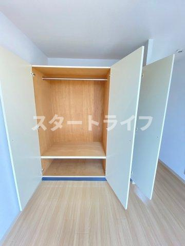 大阪市東淀川区淡路１丁目の賃貸マンションの収納