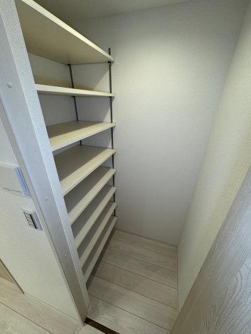 川崎市多摩区登戸の賃貸マンションの収納