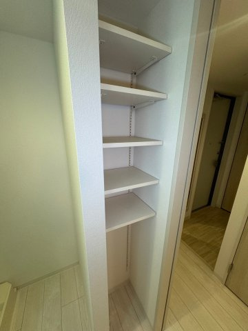 川崎市多摩区登戸の賃貸マンションの収納