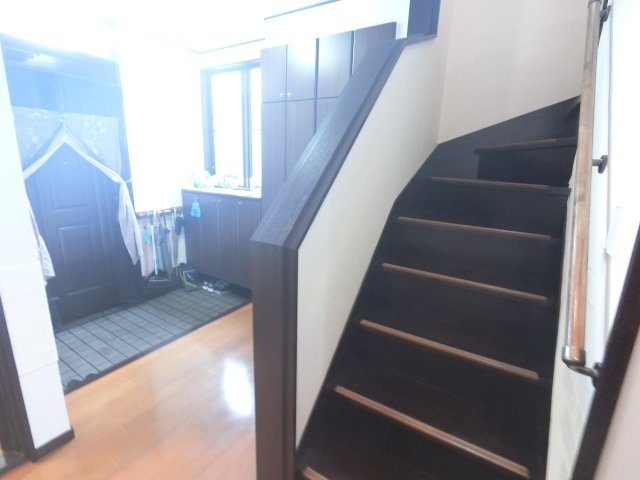 中古戸建　愛甲郡清川村煤ヶ谷の玄関