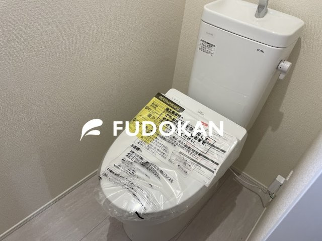山形市花楯4期【新築建売】のトイレ|節水タイプのトイレは水道代の節約に繋がります。