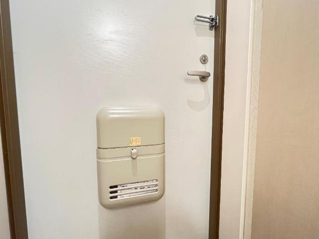 玄関ドア