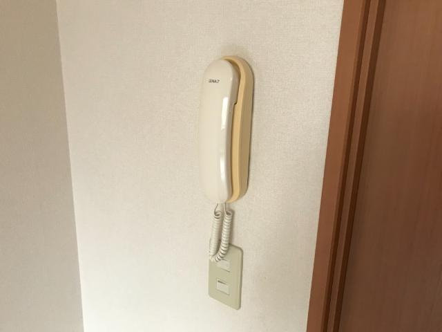 インターホン
