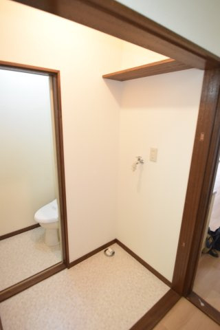 洗濯機置き場です
同タイプ別の部屋の写真です