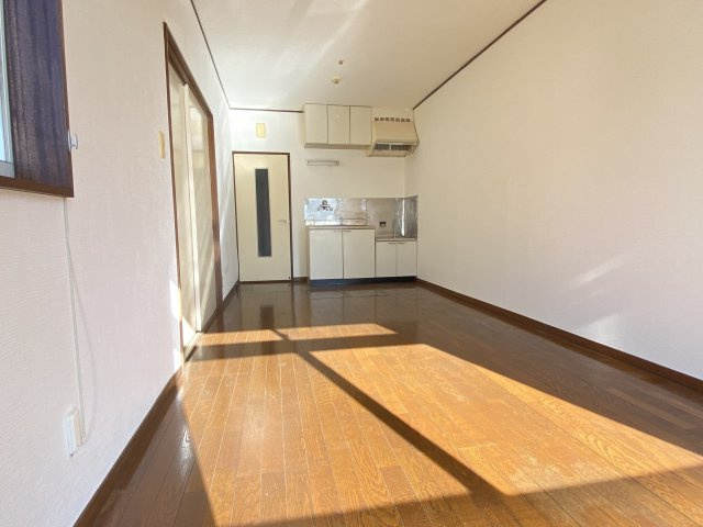 キッチン交換予定です
同タイプ別の部屋の写真です