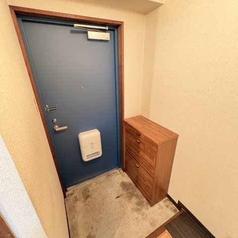 日の出パレス２１の玄関