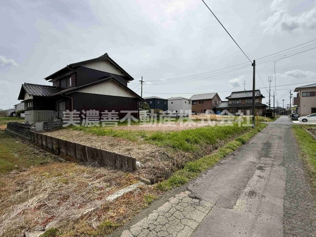 ６６５５８　羽島郡岐南町伏屋土地の外観