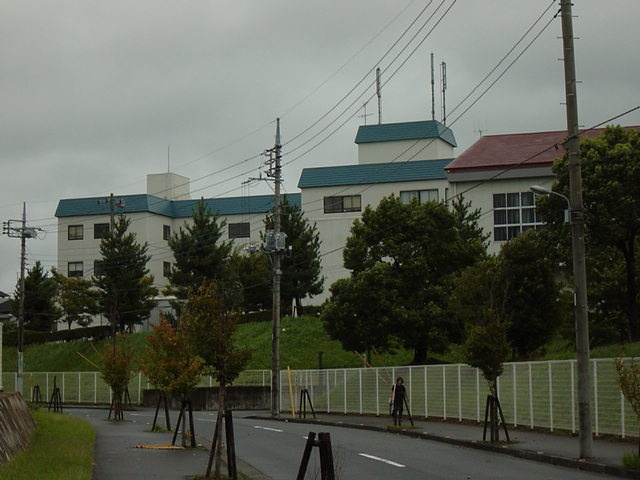 平成短期大学まで800ｍ