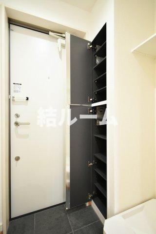 板橋区大和町のアパートの玄関
