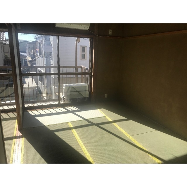 明るい室内です